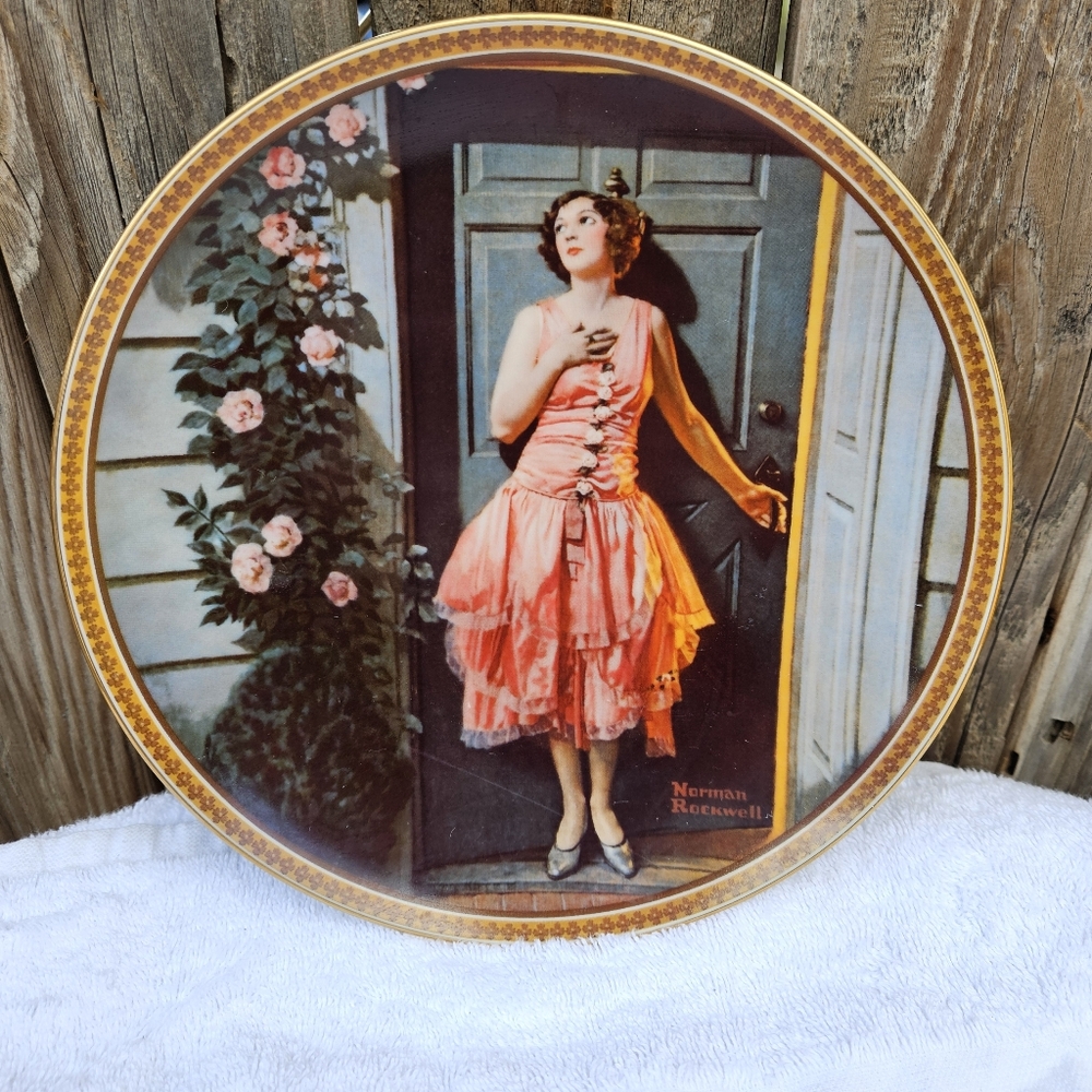 Rockwell's Rediscovered Women Vintage Decorative Plate 1983